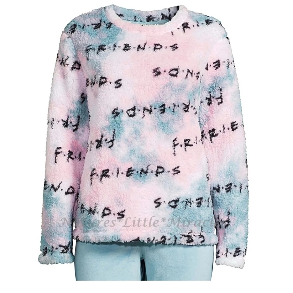 Friends pajama set